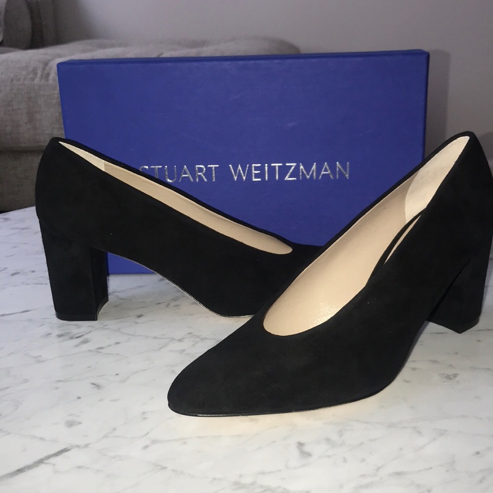 Stuart Weitzman Kenna pump in black suede